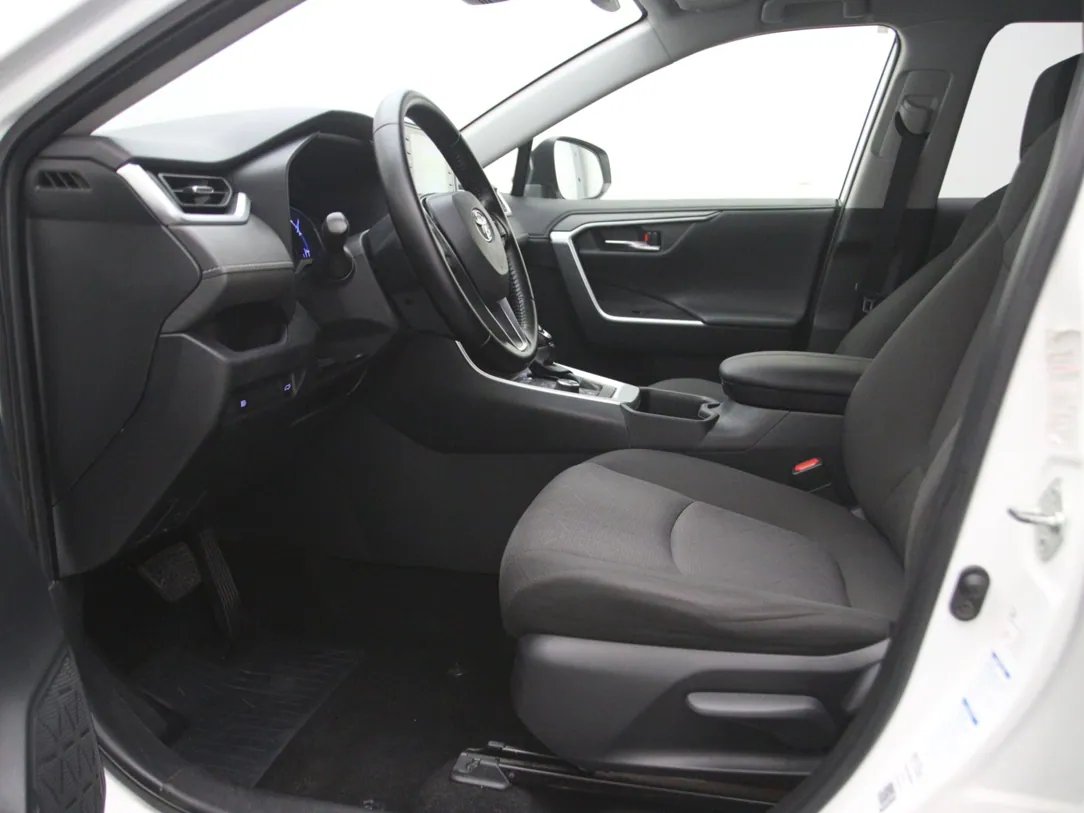 Toyota Rav 4 — foto 5