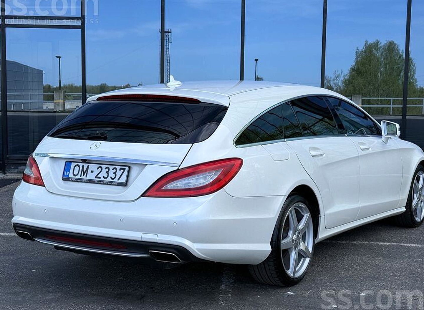 Mercedes-Benz CLS350 — foto 4