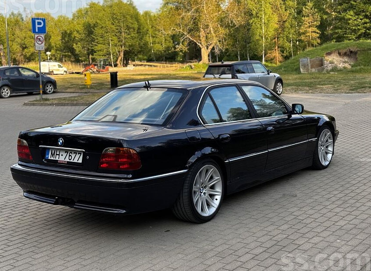 BMW 740 — foto 3