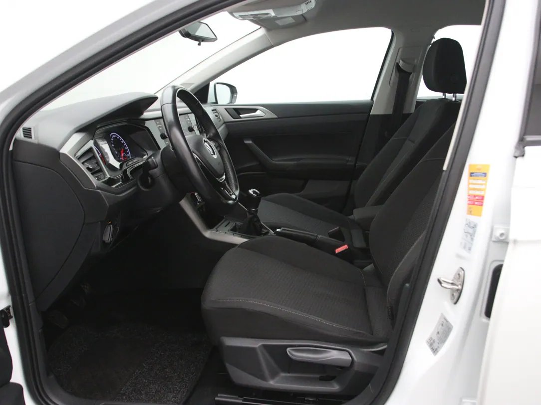 Volkswagen Polo — foto 5