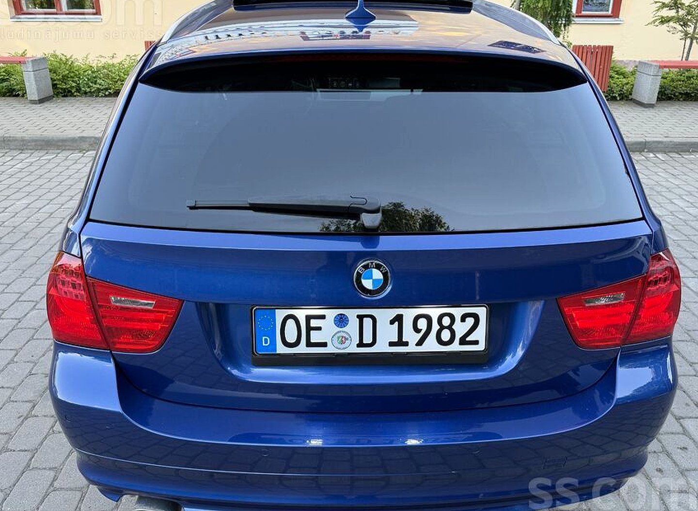 BMW 320 — foto 5