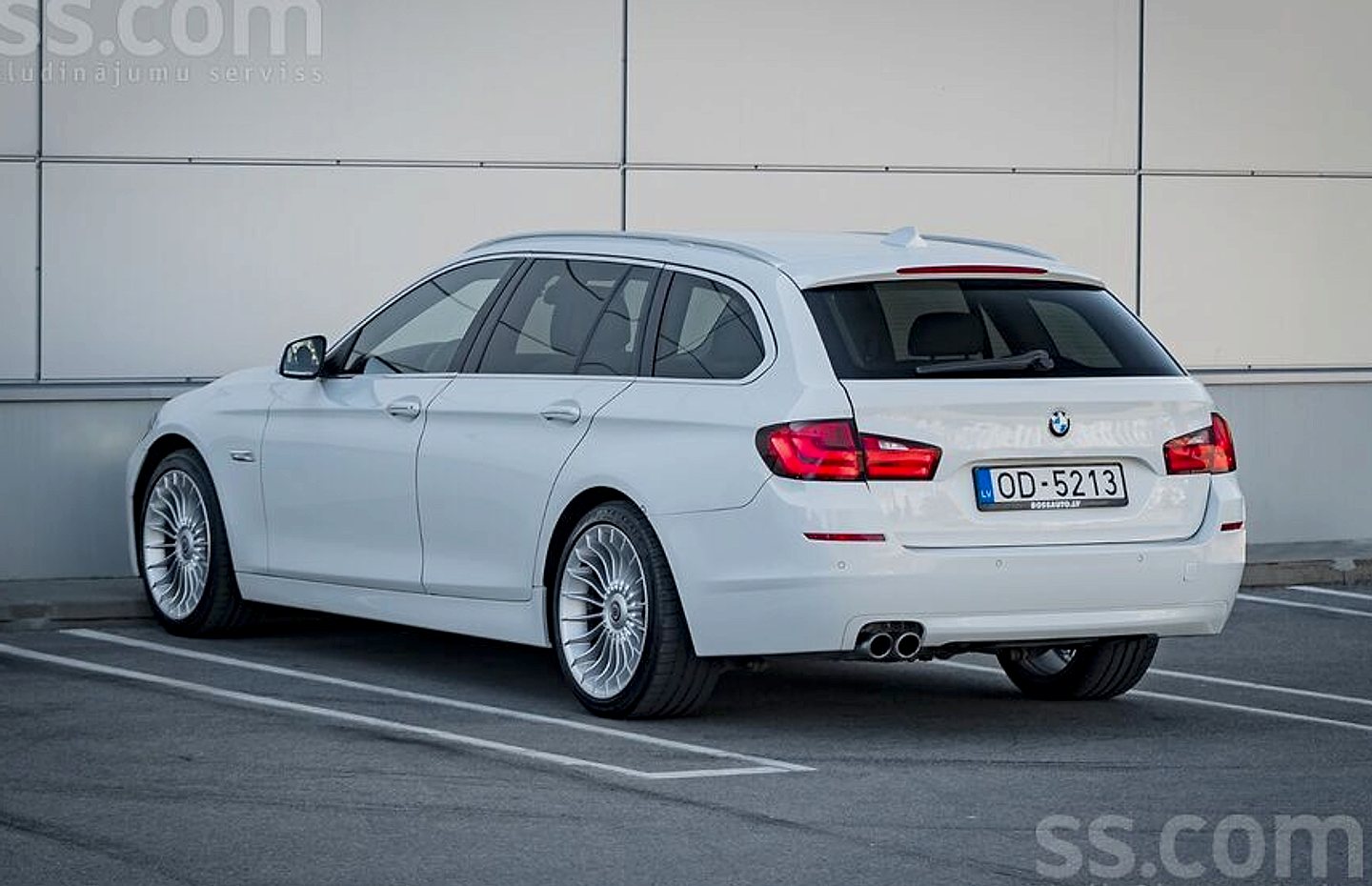 BMW 530 — foto 6