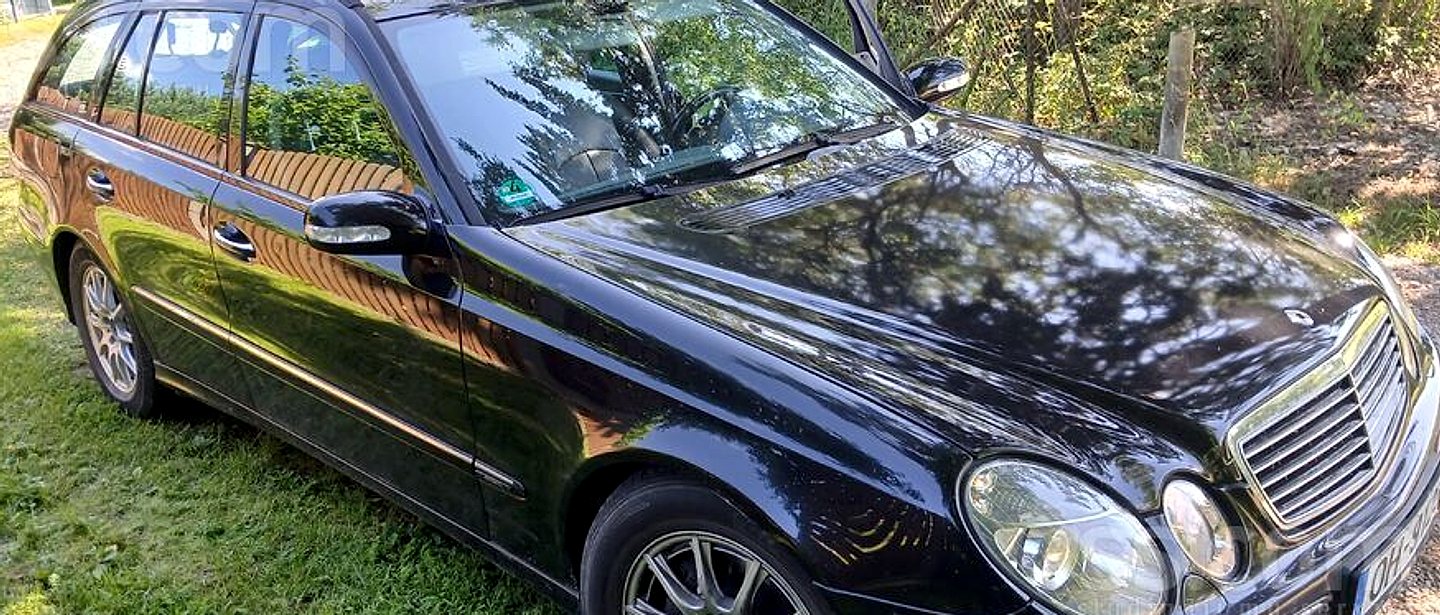 Mercedes-Benz E320 — foto 2