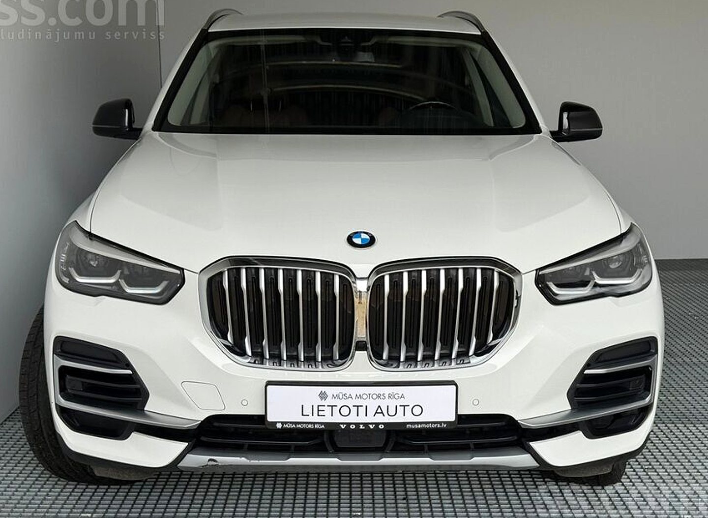 BMW X5 — foto 2