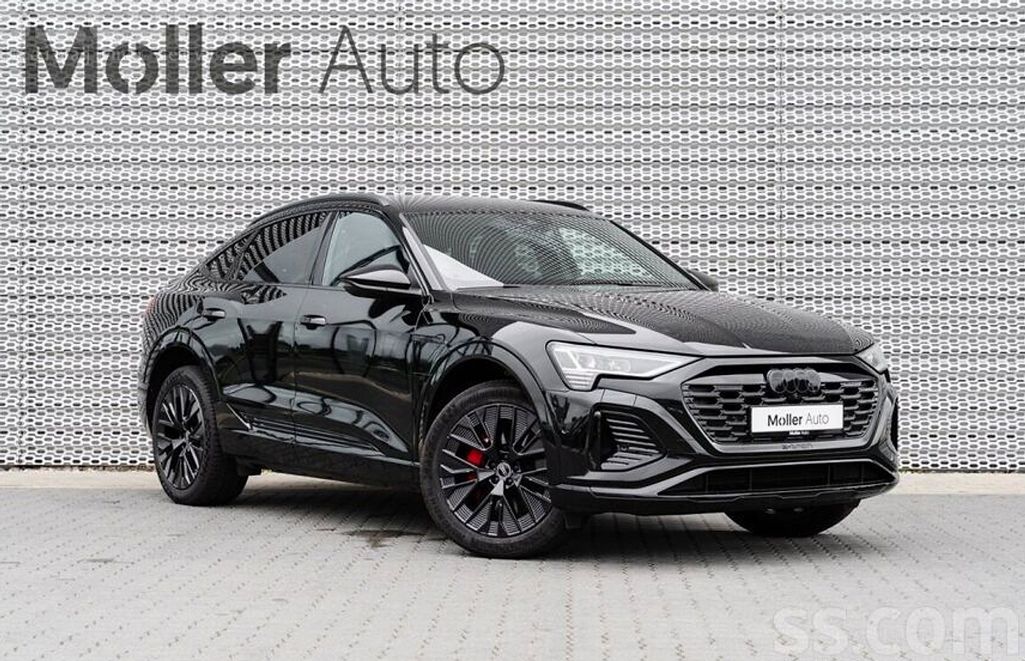 Audi E-tron — foto 2