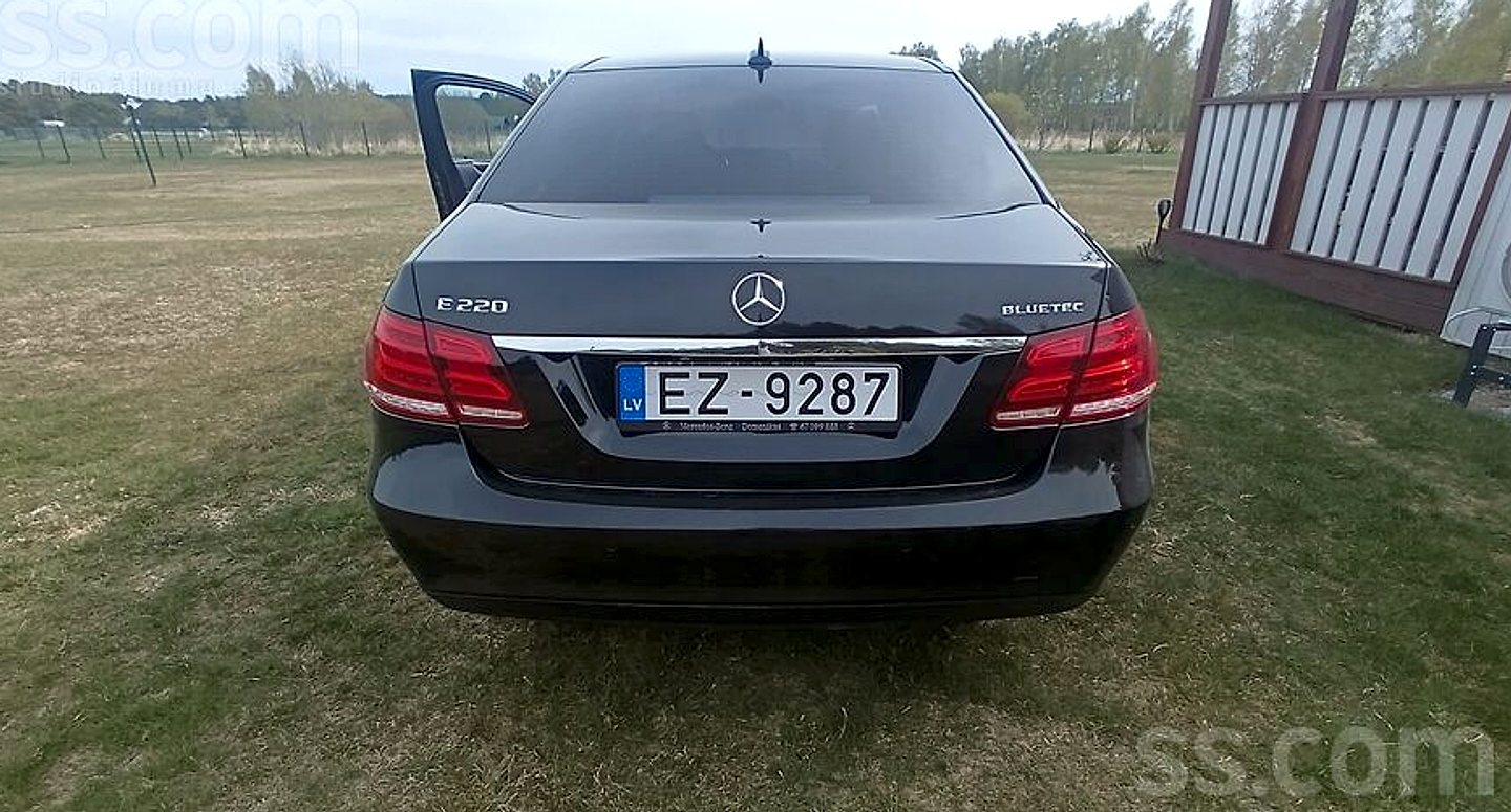 Mercedes-Benz E220 — foto 5