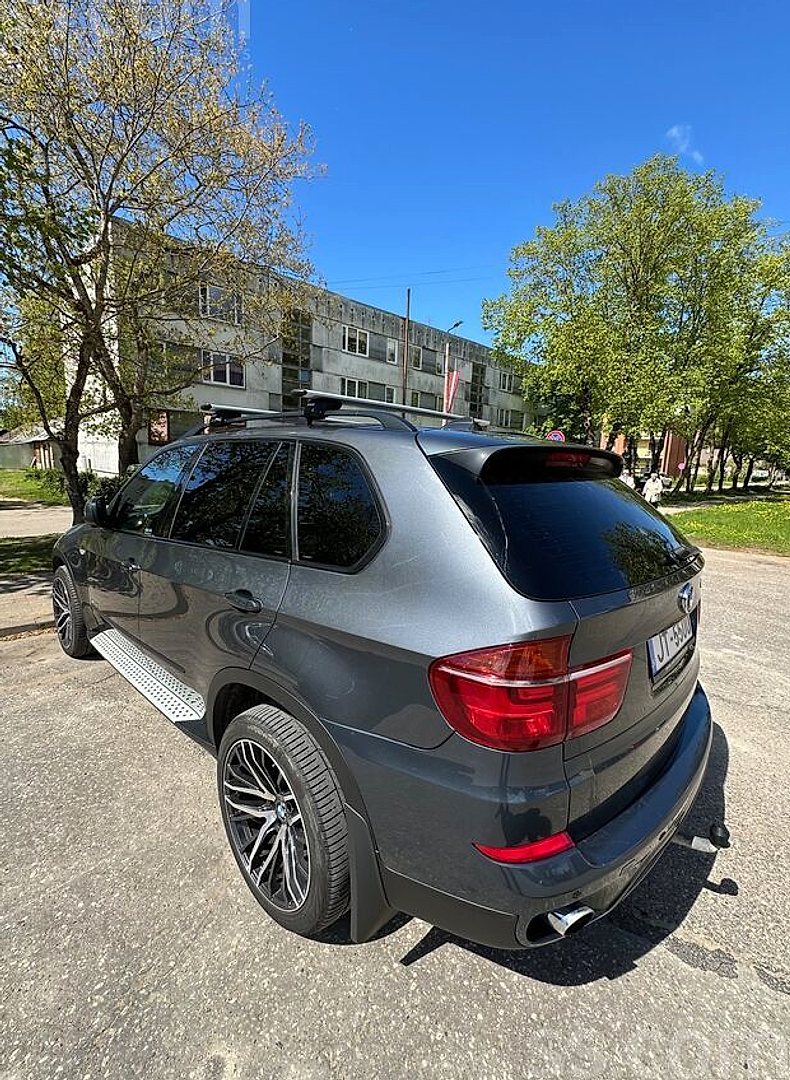 BMW X5 — foto 3