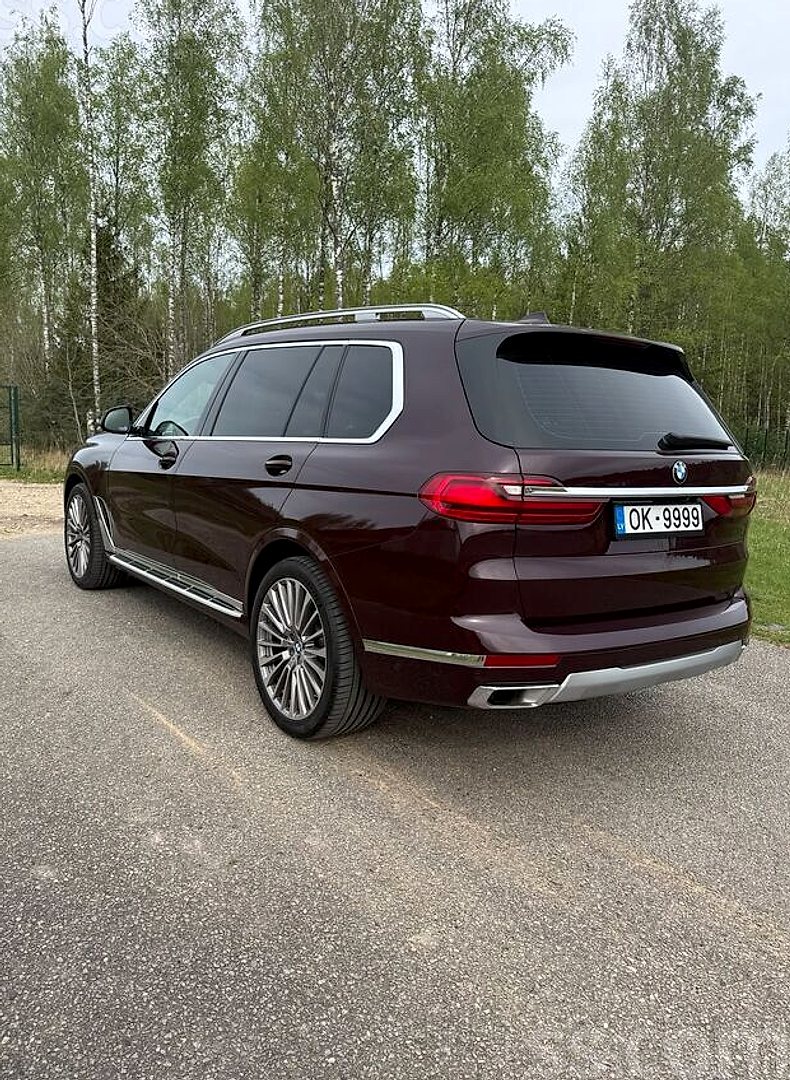 BMW X7 — foto 3