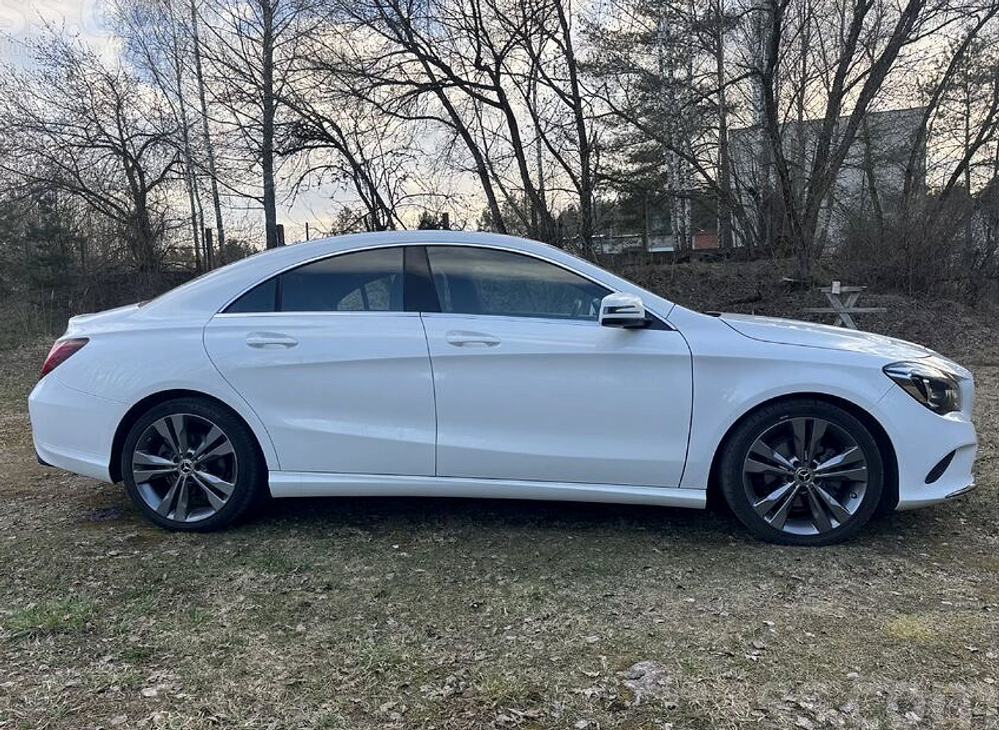 Mercedes-Benz CLA180 — foto 4