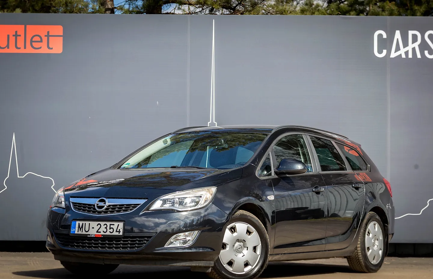 Opel Astra, 2011. gads