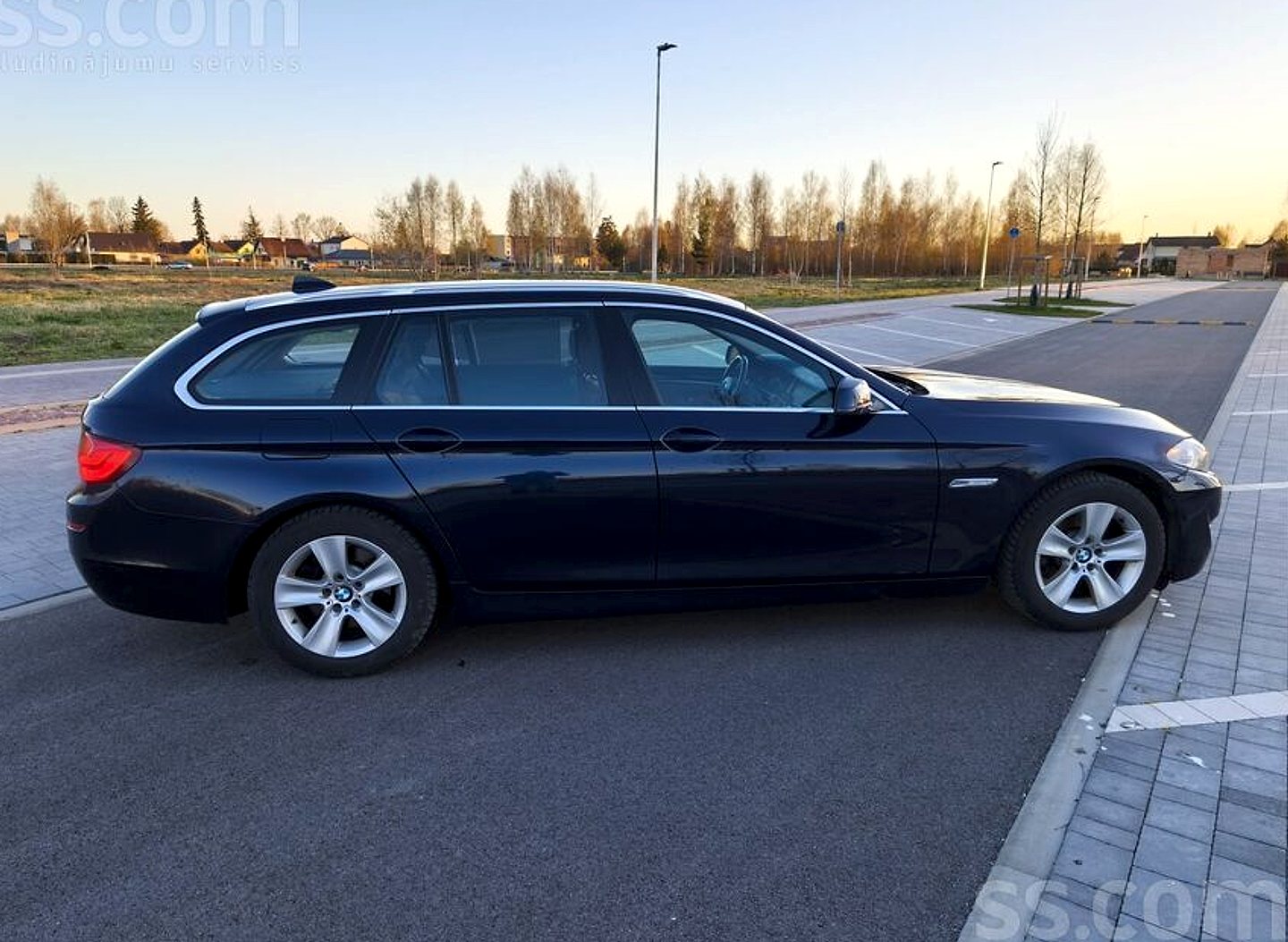 BMW 520 — foto 6