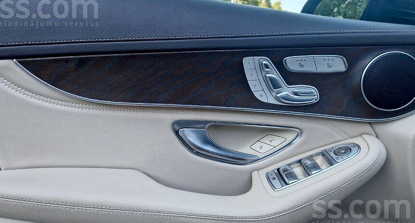 Mercedes-Benz GLC 220 — foto 6