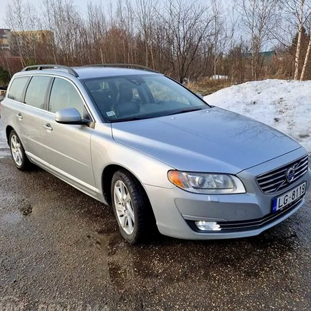 Volvo V70, 2014. gads