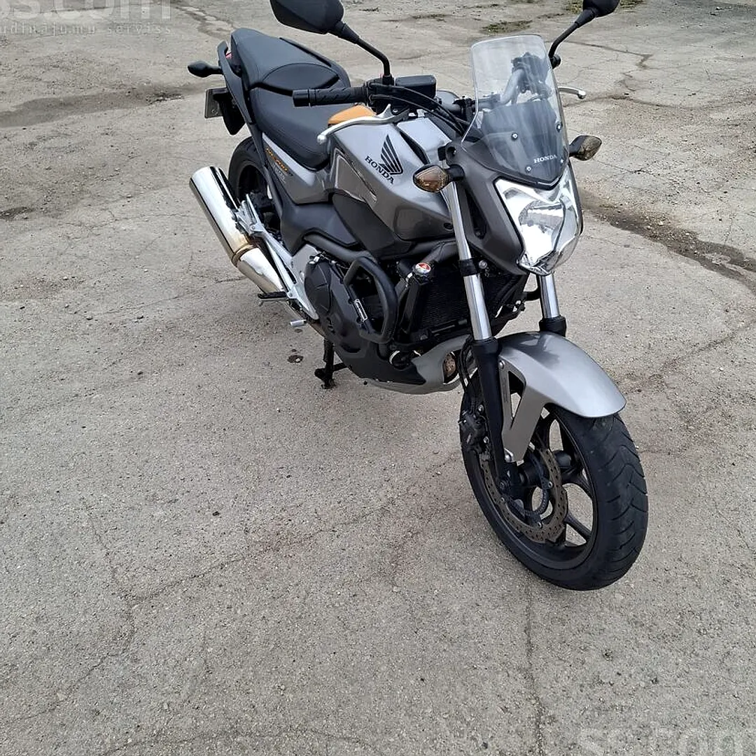 Honda Nc700Sa, 2014. gads