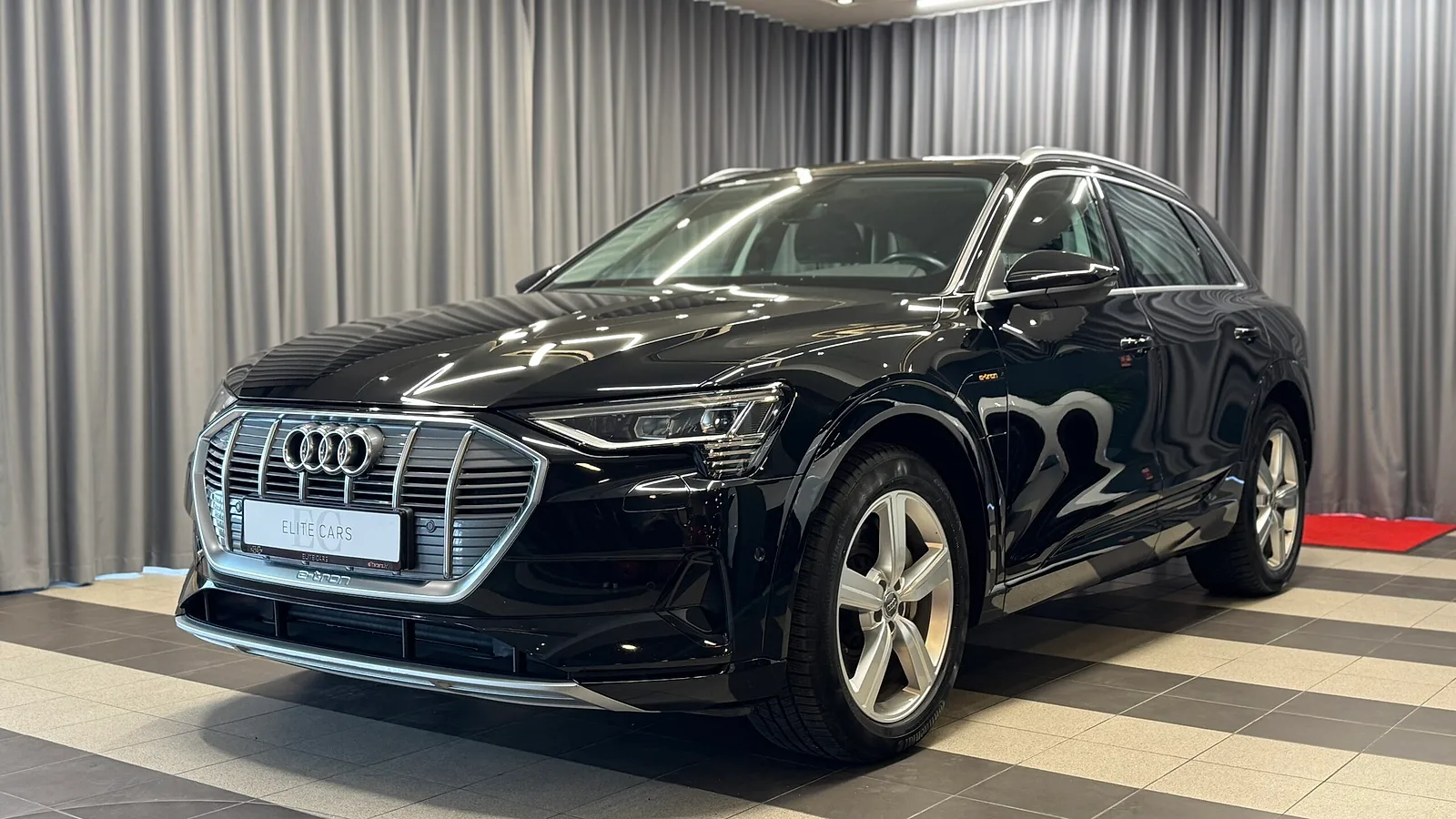 Audi e-tron, 2019. gads