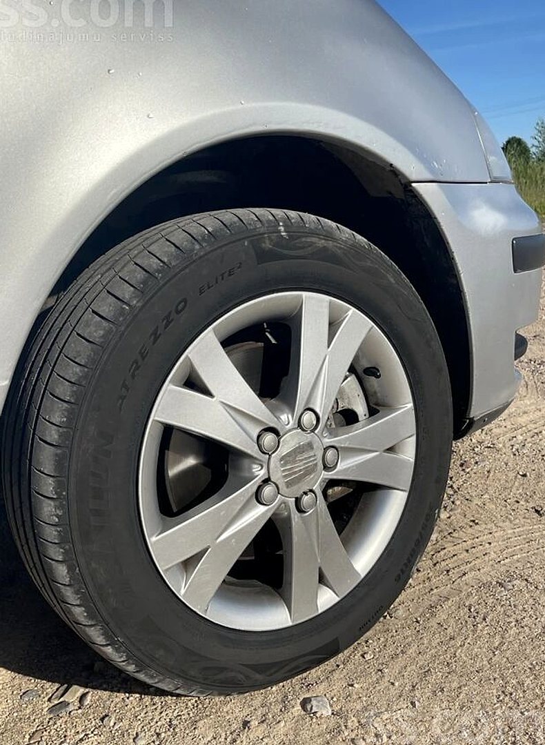 Volkswagen Sharan — foto 6