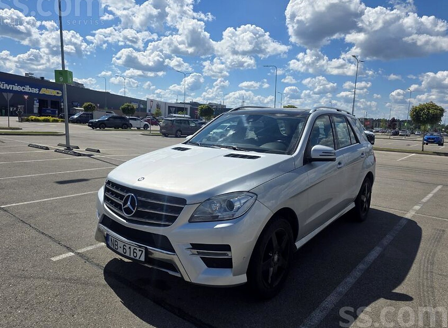 Mercedes-Benz ML250, 2015. gads