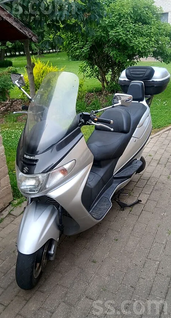 Suzuki An400