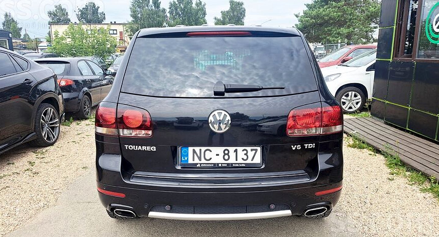 Volkswagen Touareg — foto 6