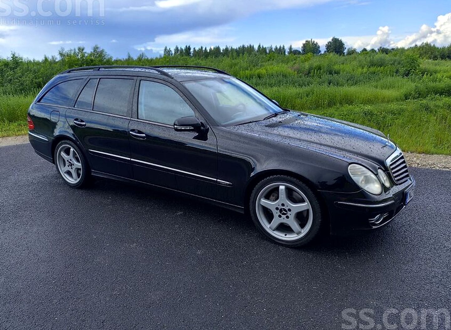 Mercedes-Benz E320 — foto 2