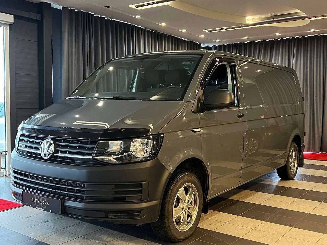 Volkswagen Transporter, 2018. gads