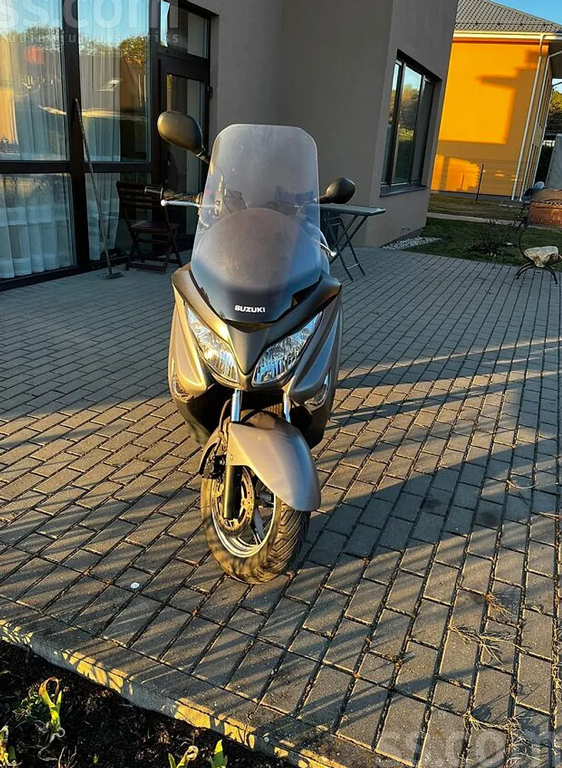 Suzuki Burgman Uh125, 2014. gads