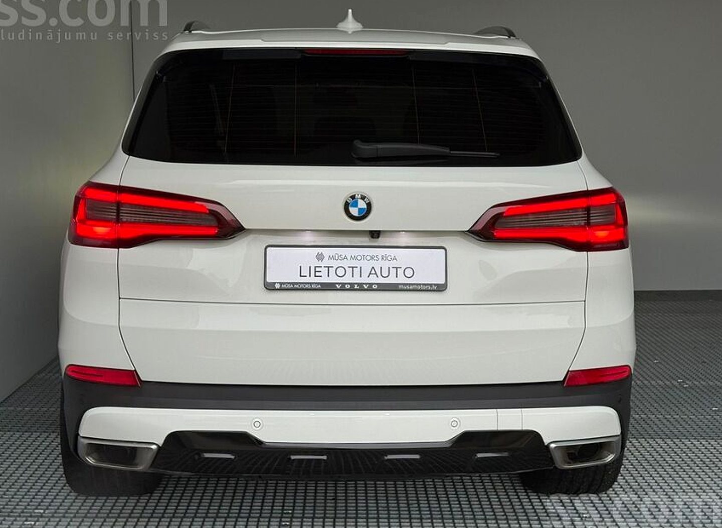BMW X5 — foto 4