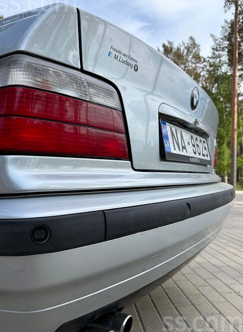 BMW 323 — foto 4