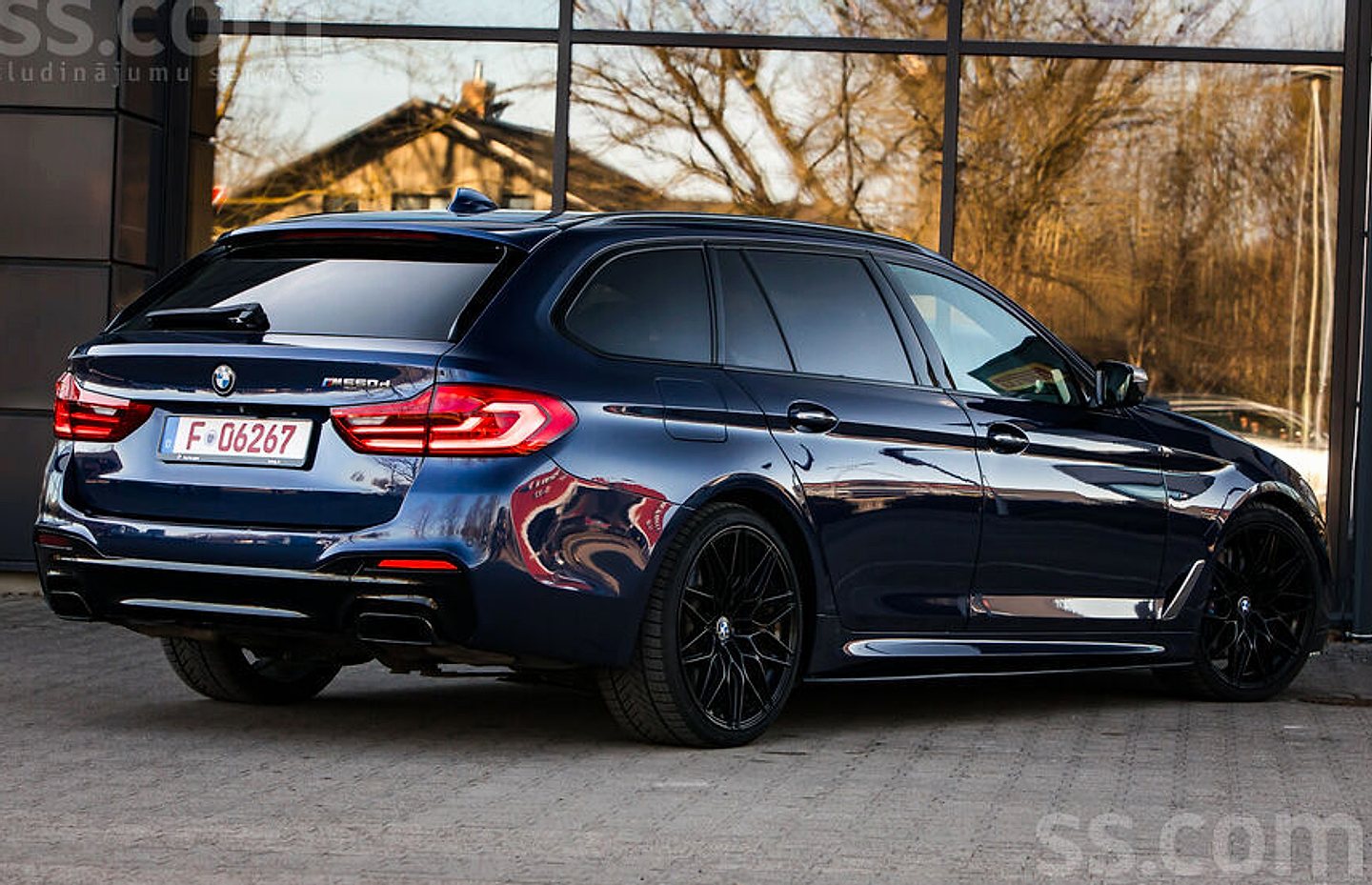 BMW 550 — foto 5