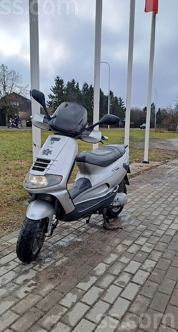 Piaggio Skipper st125, 2001. gads