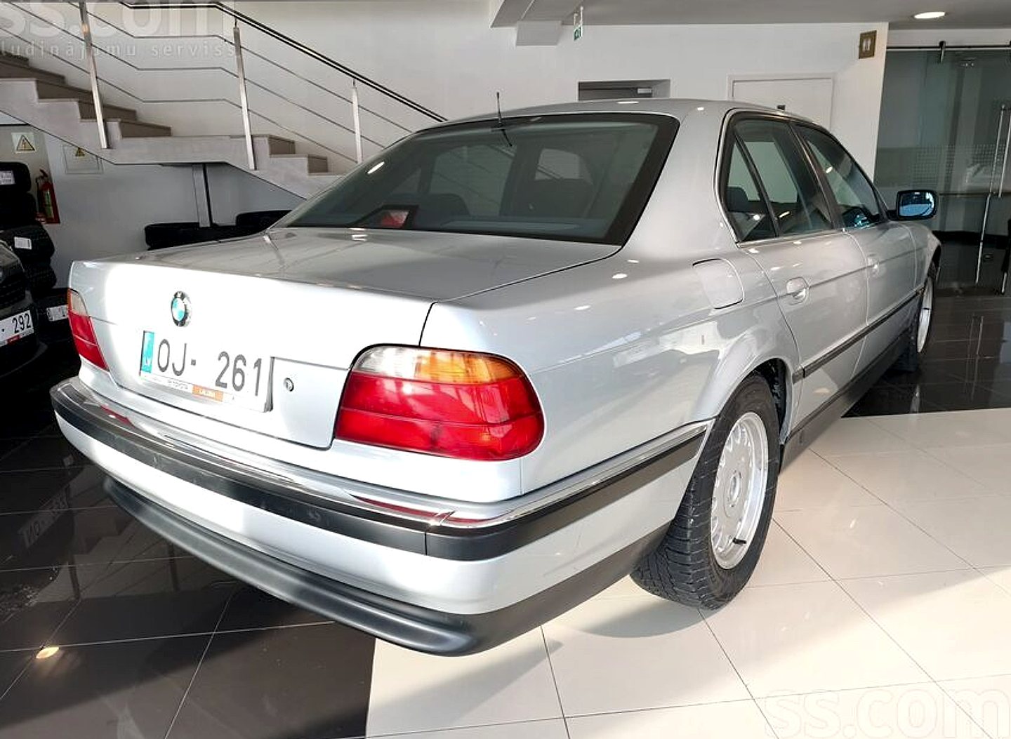 BMW 735 — foto 4