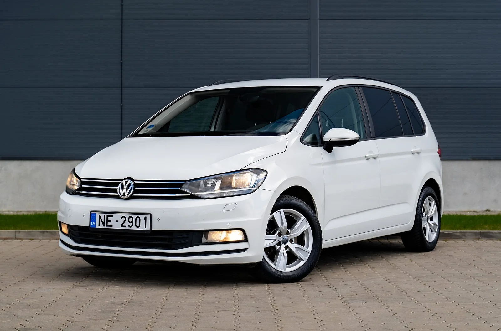 VW Touran, 2016. gads