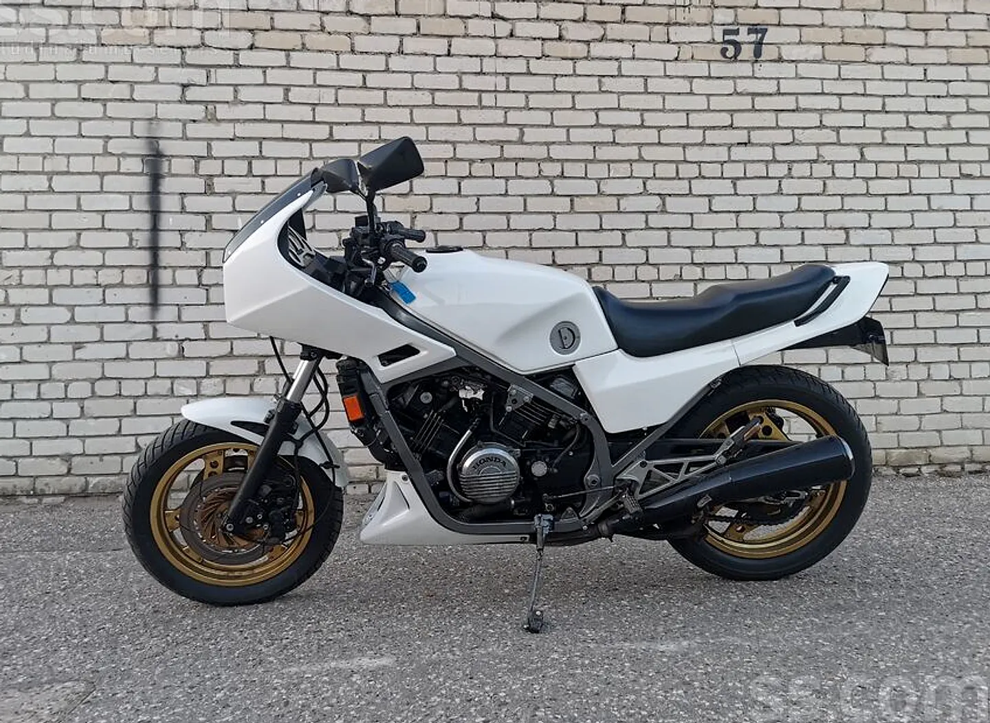 Honda Vf750F