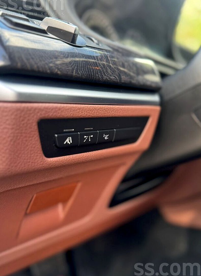 BMW 530 — foto 6