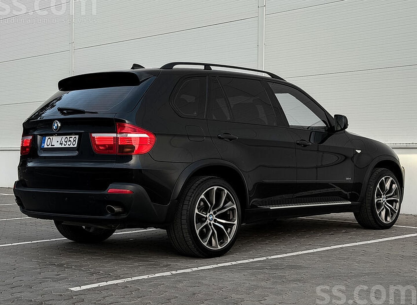 BMW X5 — foto 2