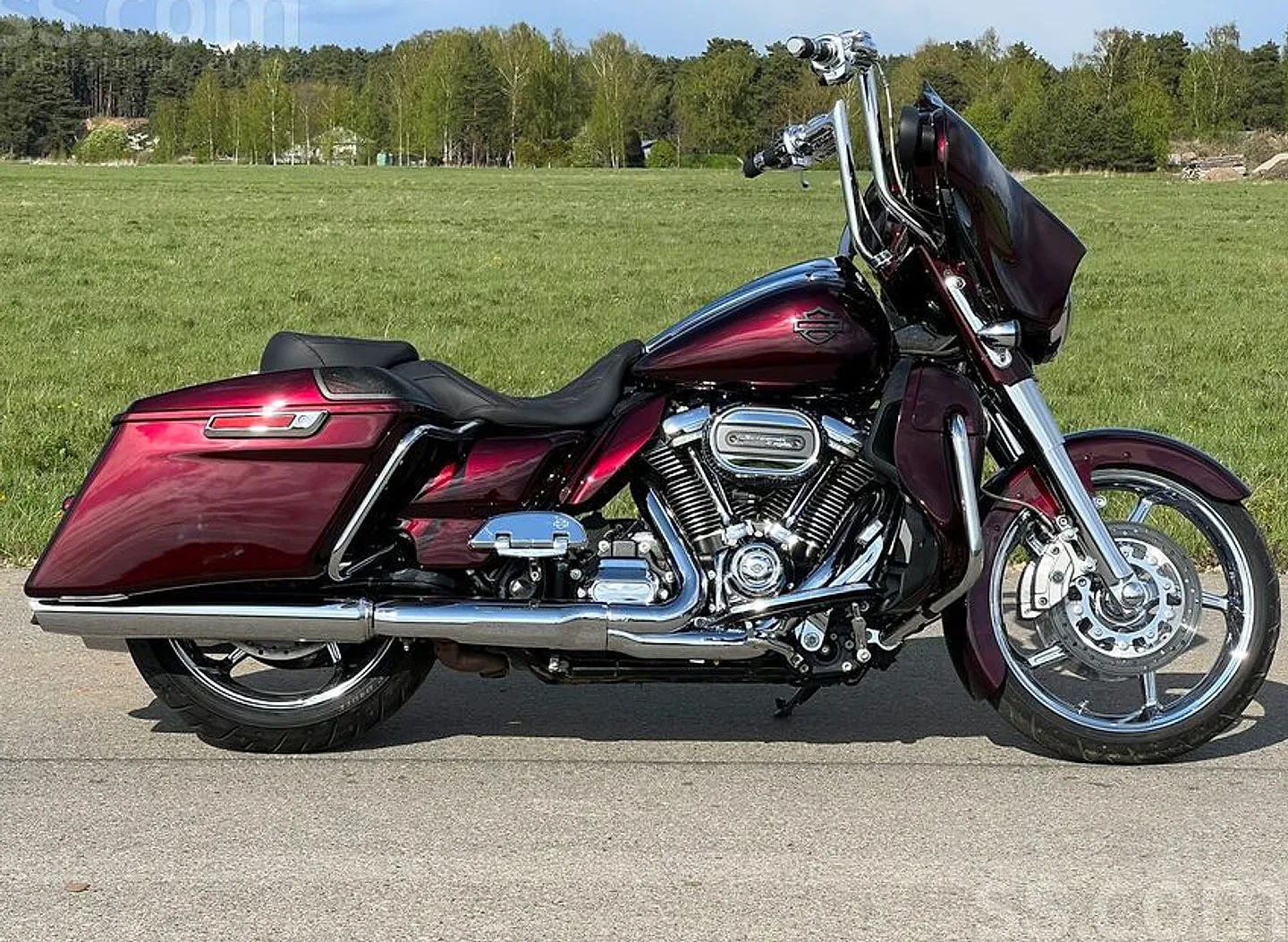 Harley-Davidson Street glide, 2017. gads