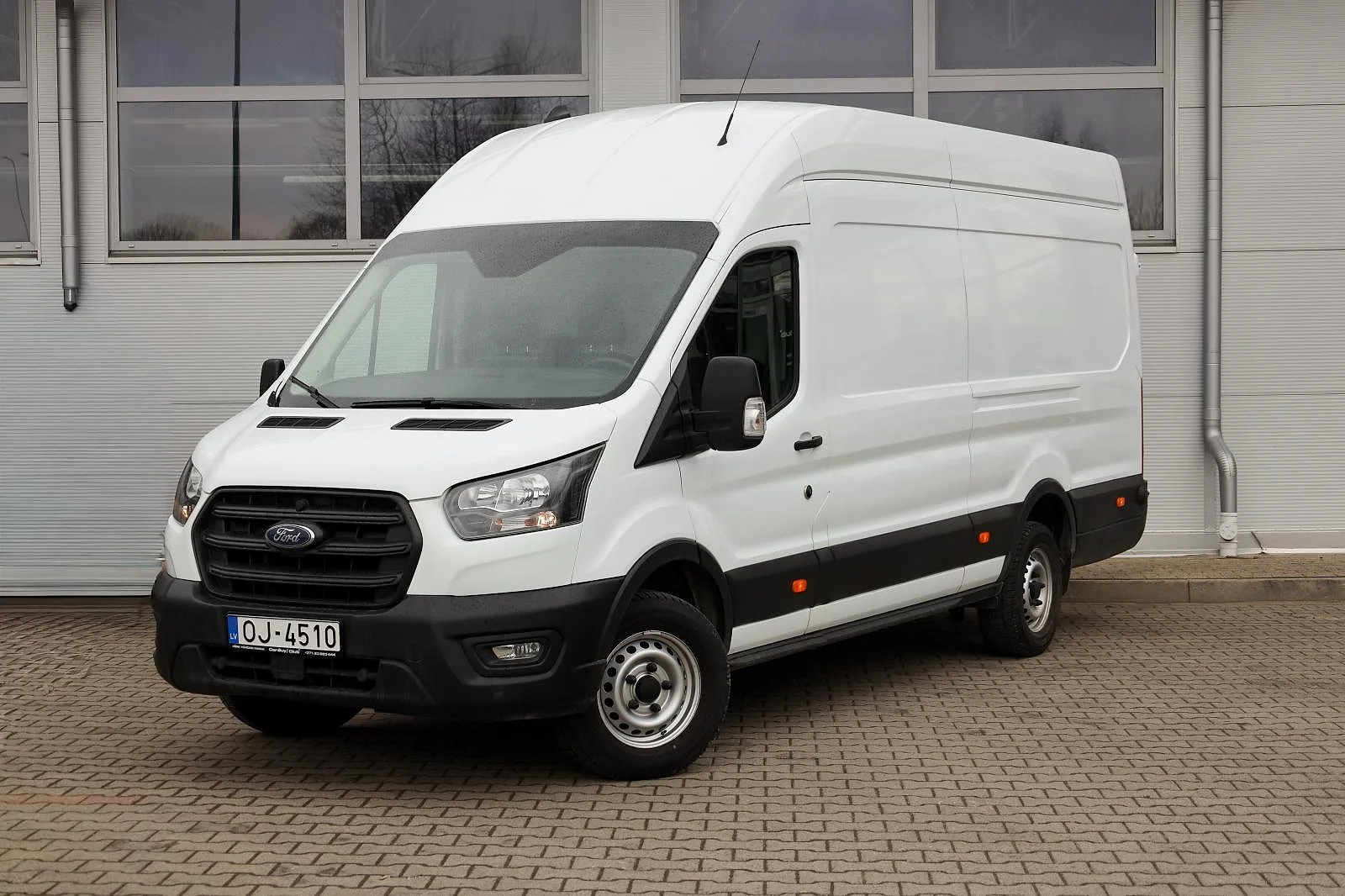 Ford Transit, 2023. gads