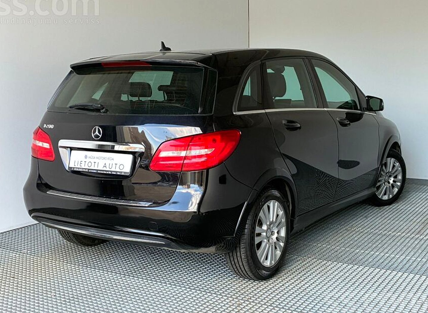 Mercedes-Benz B200 — foto 3