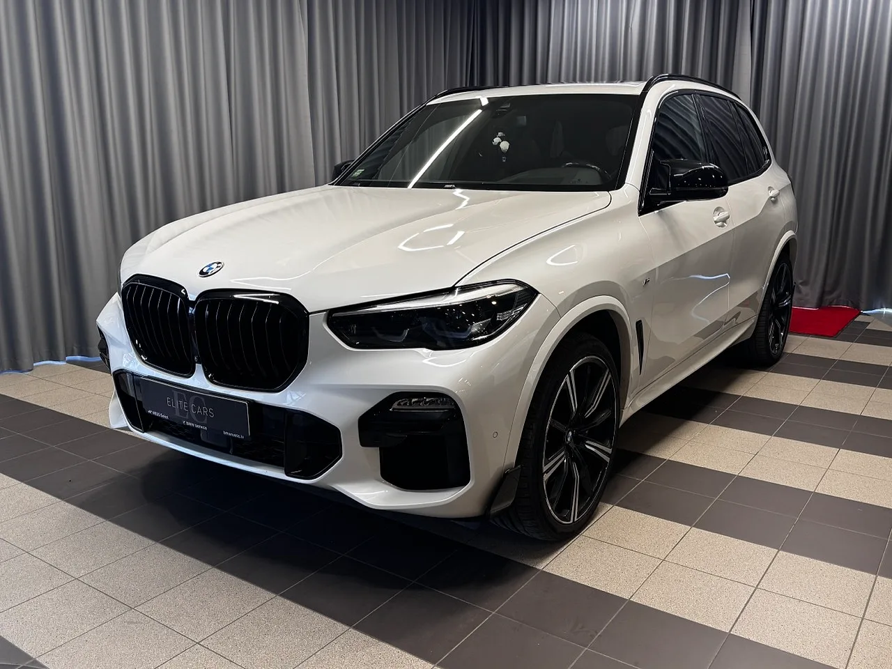 BMW X5, 2019. gads