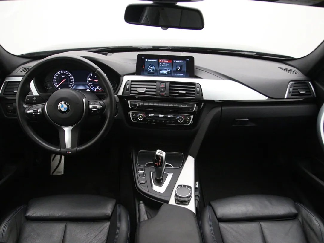 BMW 320 — foto 3