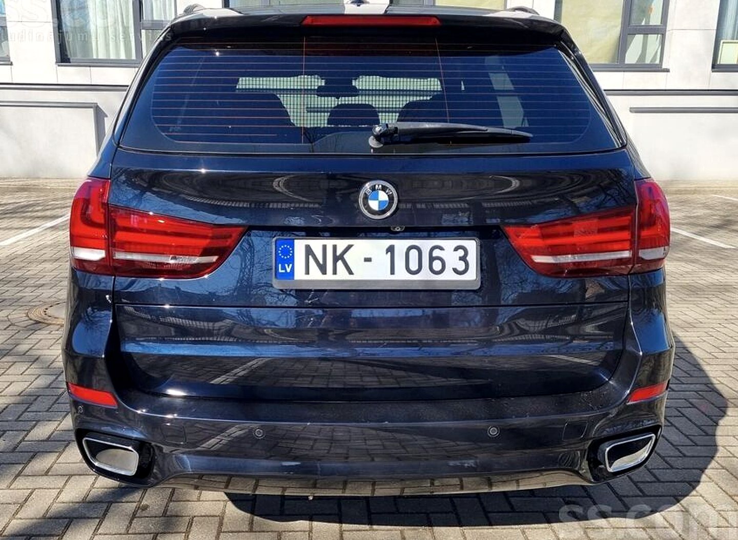 BMW X5 — foto 4