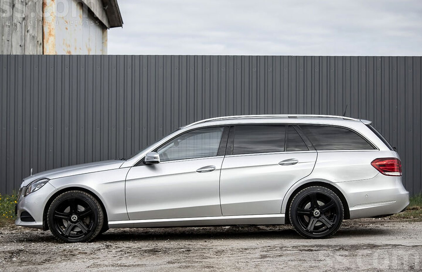 Mercedes-Benz E250 — foto 6
