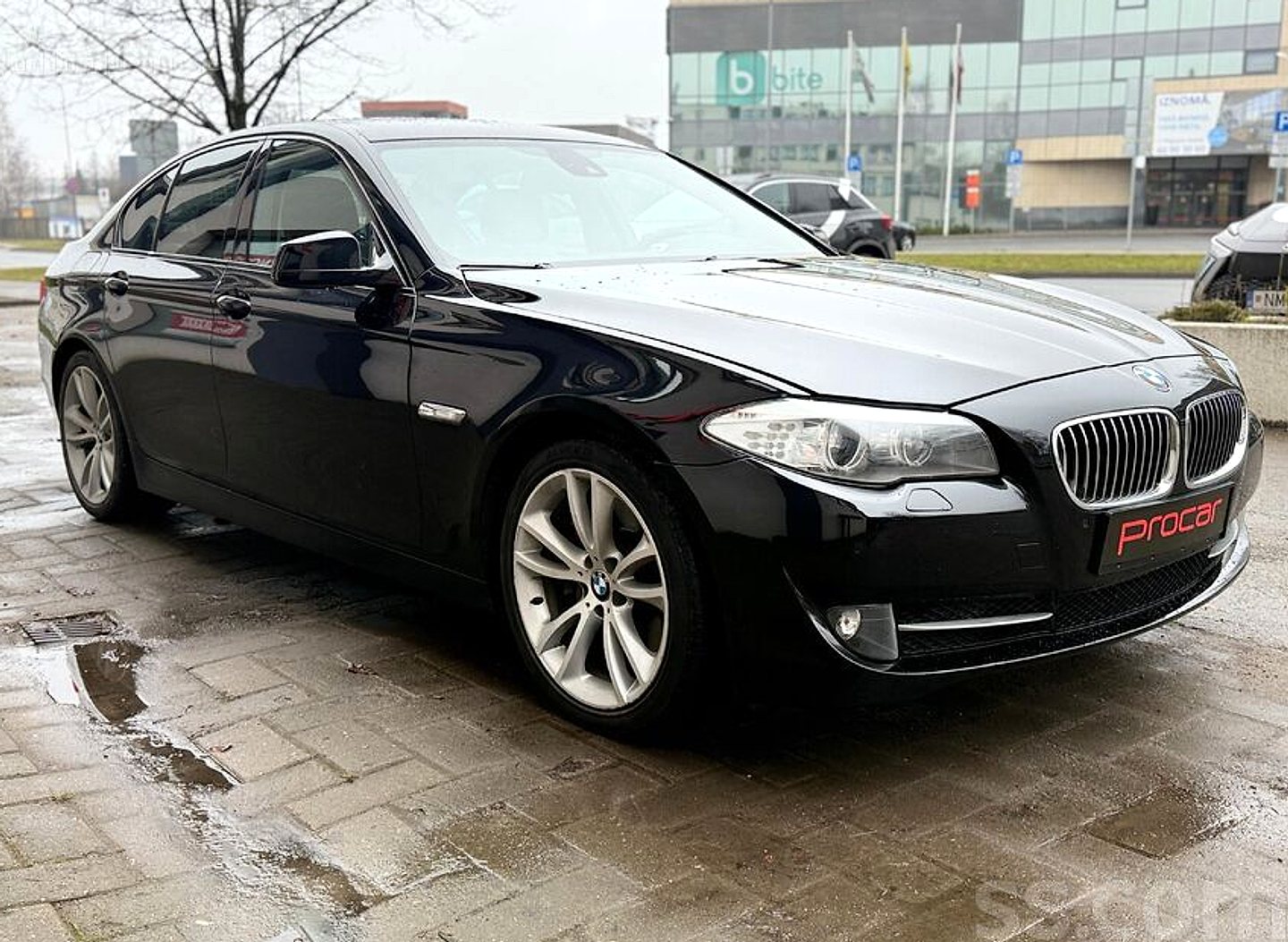 BMW 525 — foto 6