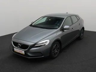 Volvo V40, 2020. gads