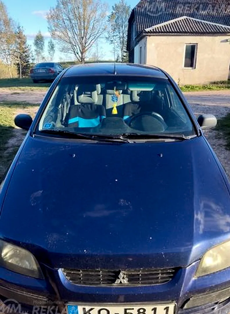 Mitsubishi Space, 2004. gads