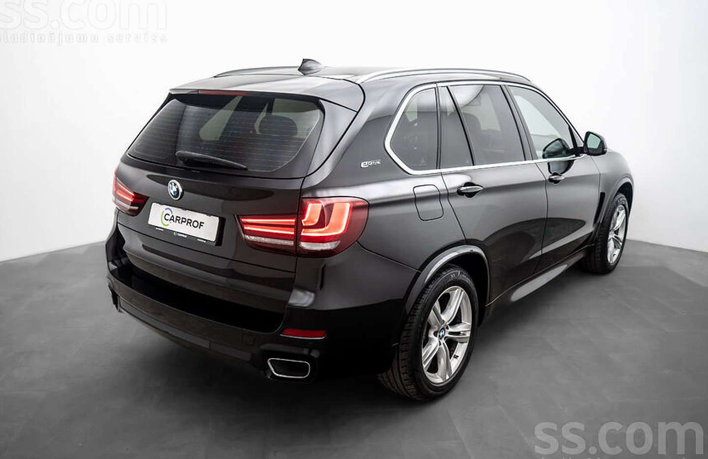 BMW X5 — foto 4