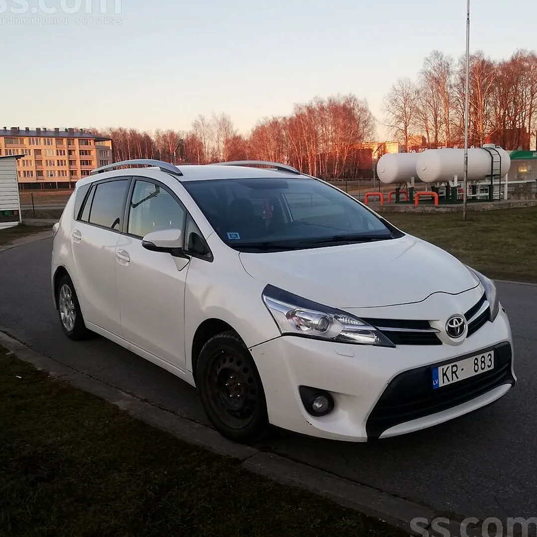 Toyota Verso, 2015. gads