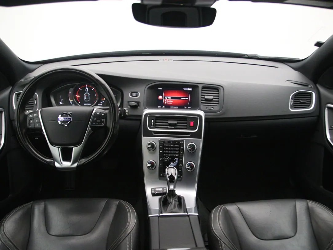 Volvo V60 — foto 3