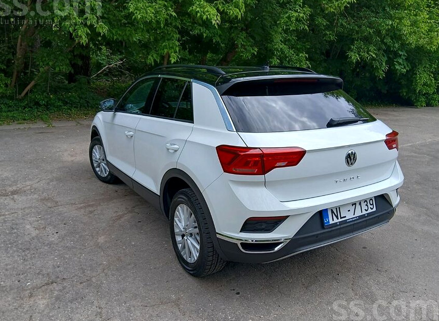 Volkswagen T-Roc — foto 4