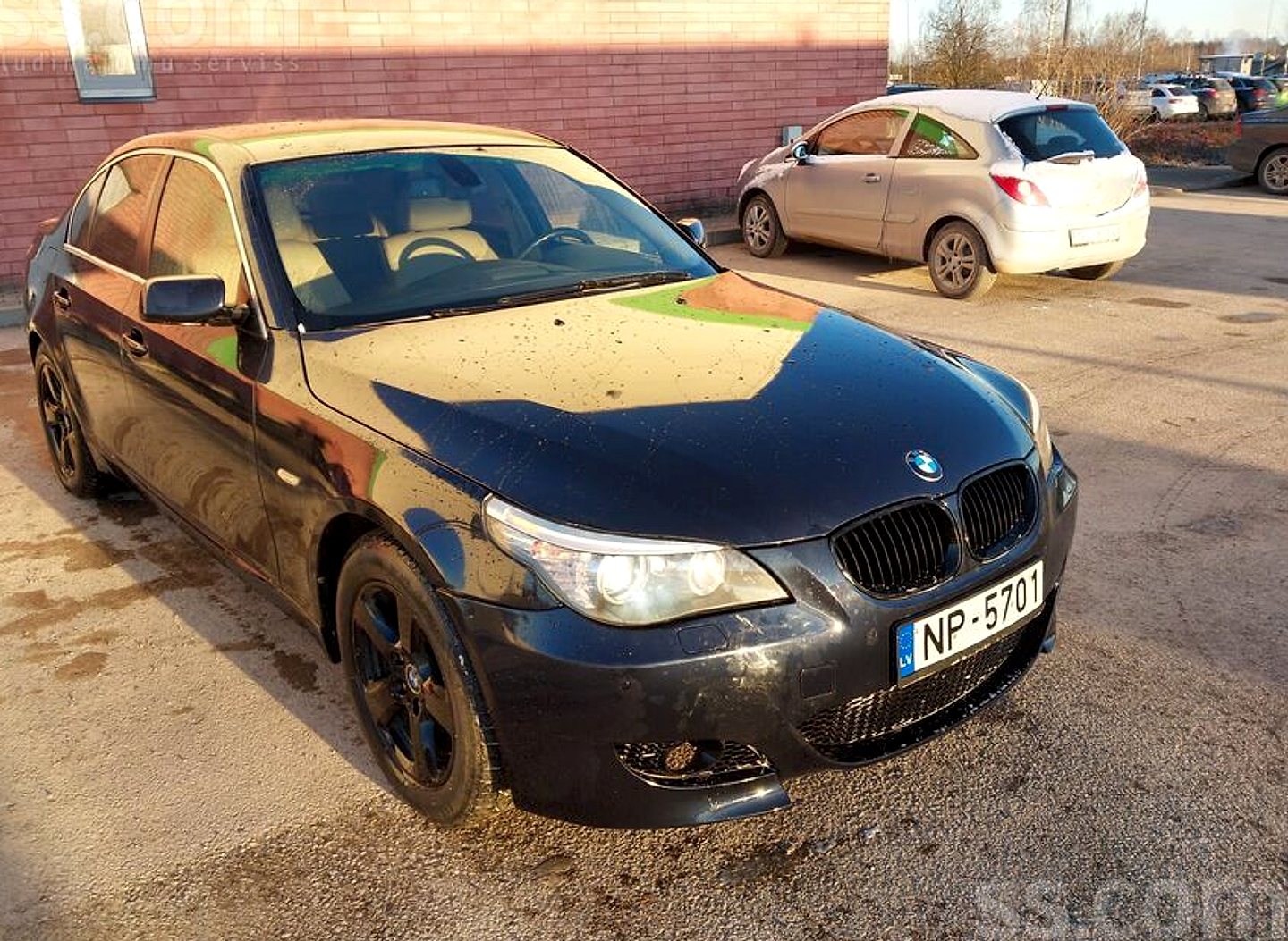 BMW 530 — foto 2